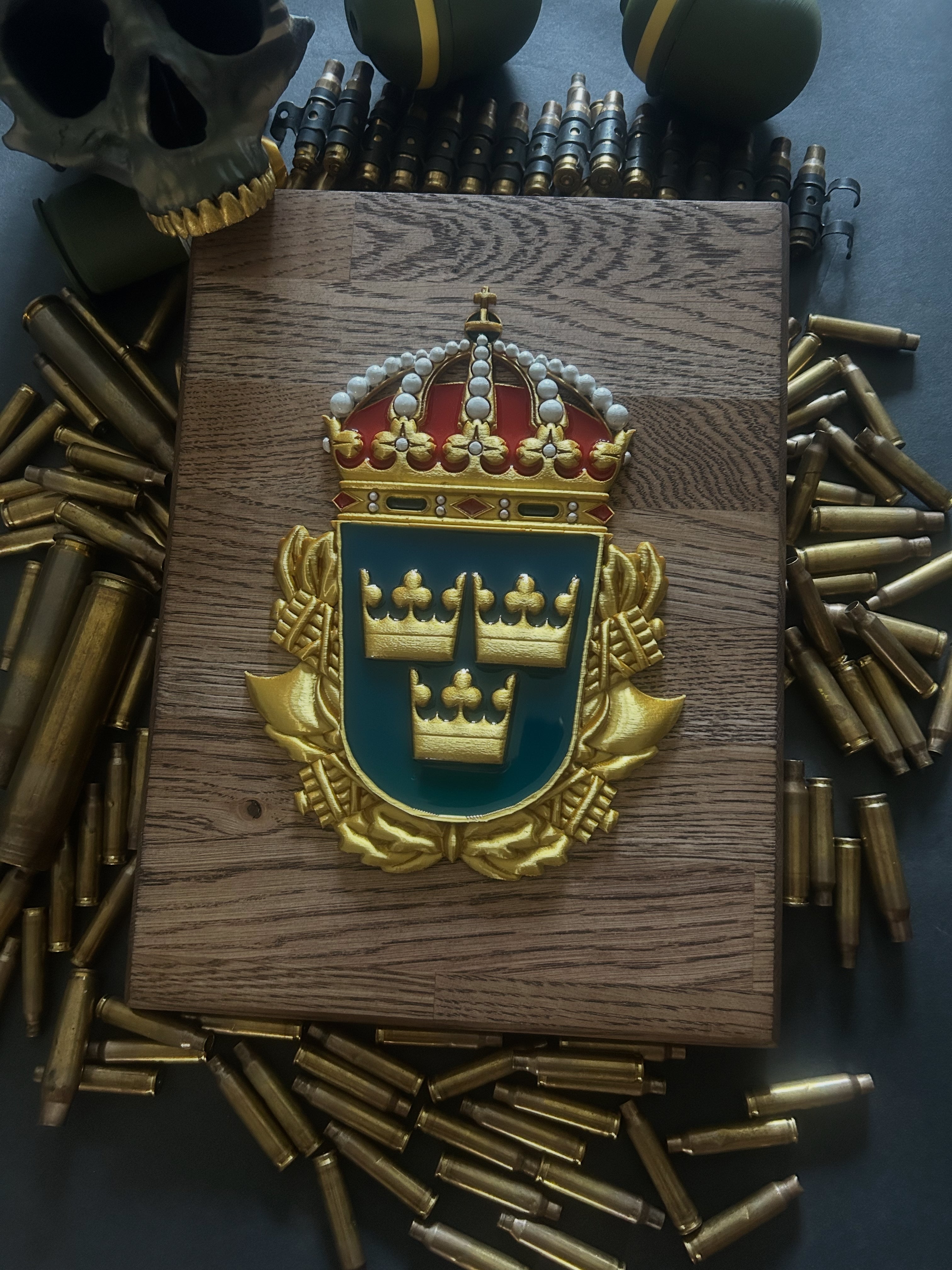 Oak plaque with custom 3d logo with epoxi
